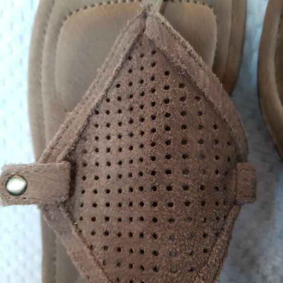 UGG Koolaburra Briona Leather Wedge Womens Shoes Size 7 Tan Pre-Owned‎ - Picture 12 of 14